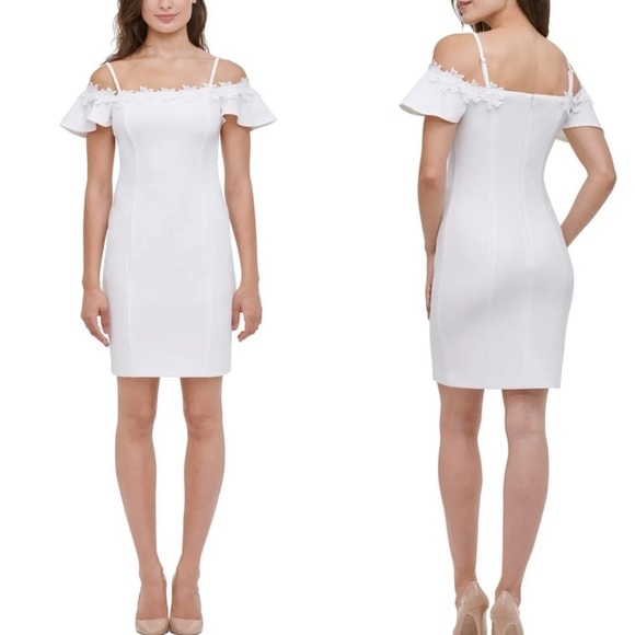 Kensie Dresses & Skirts - 💃🏻Kensie Sheath Dress with Flutter Sleeves